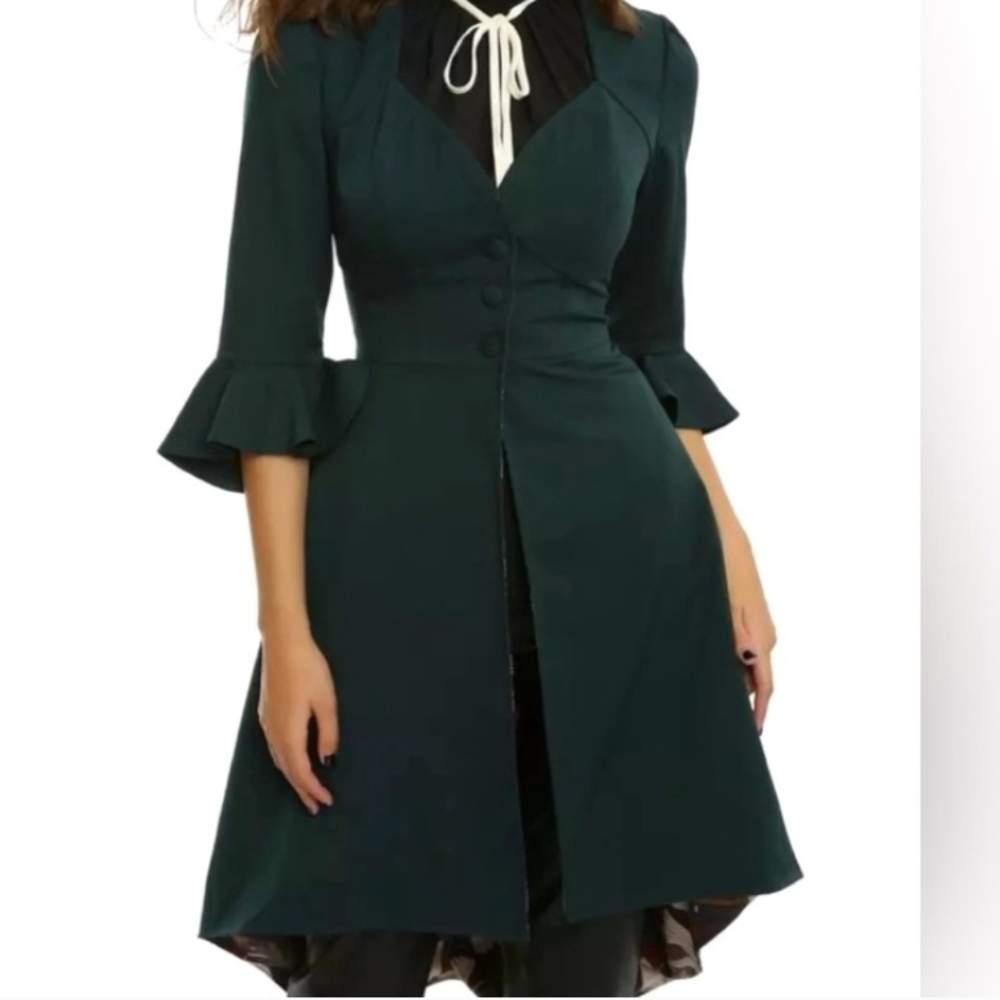 Harry Potter / Hot Topic overcoat